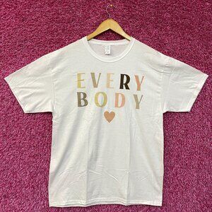 Everybody Heart Graphic Tee Large